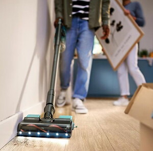  Philips PowerCyclone XC6553/01 Islak Kuru Şarjlı Dikey Süpürge