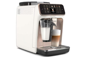  Philips 5500 Serisi LatteGo EP5543/80 Tam Otomatik Espresso Makinesi