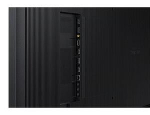 Samsung QM55C 55' Dinamik Kristal Renkli UHD Dijital Tabela